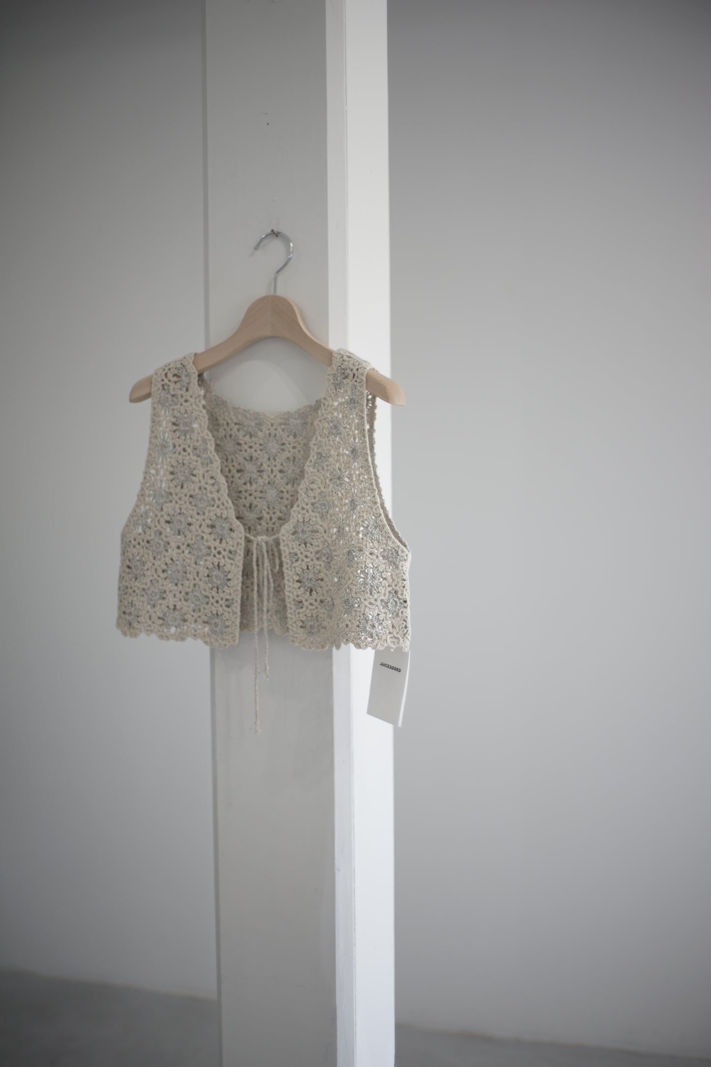 JöICEADDED / Embroidered Knitted Vest