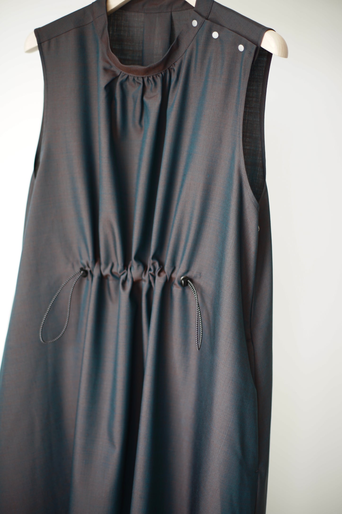 itochi / Wool & Kid mohair Tropical gathered sleeveless dress