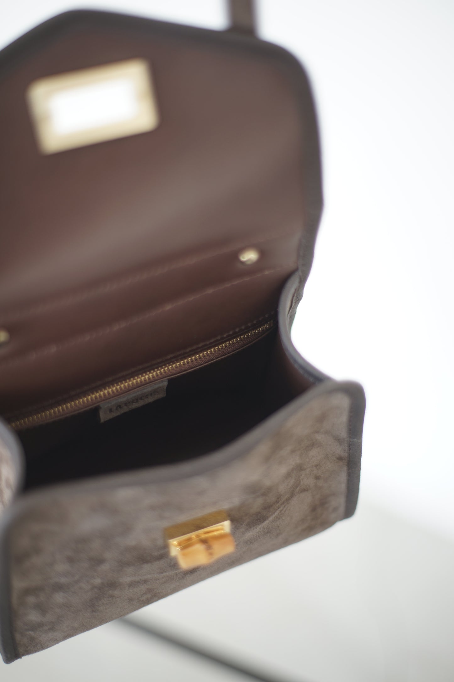 LA POCHE / “TESS“ 2Way Shoulder Bag -BROWN SUEDE-