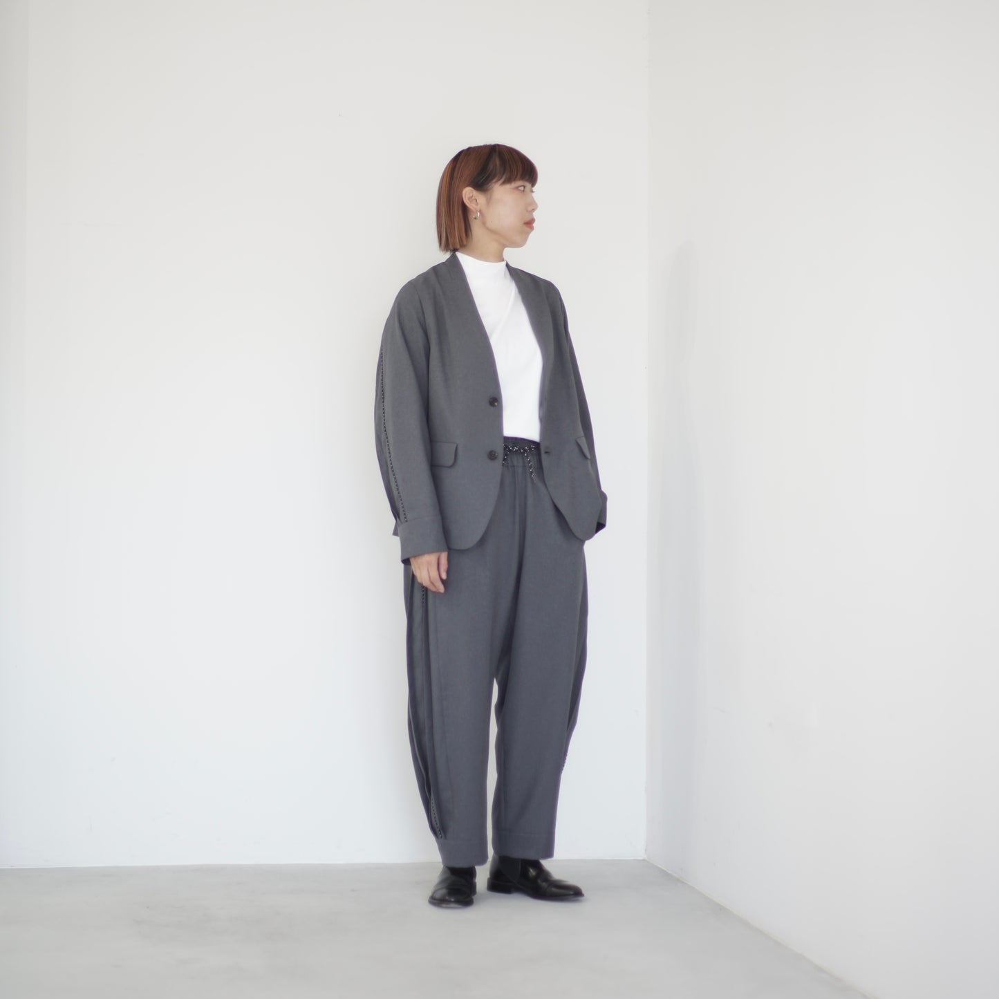 itochi / Polyester linon pleated sleeve collarless jacket