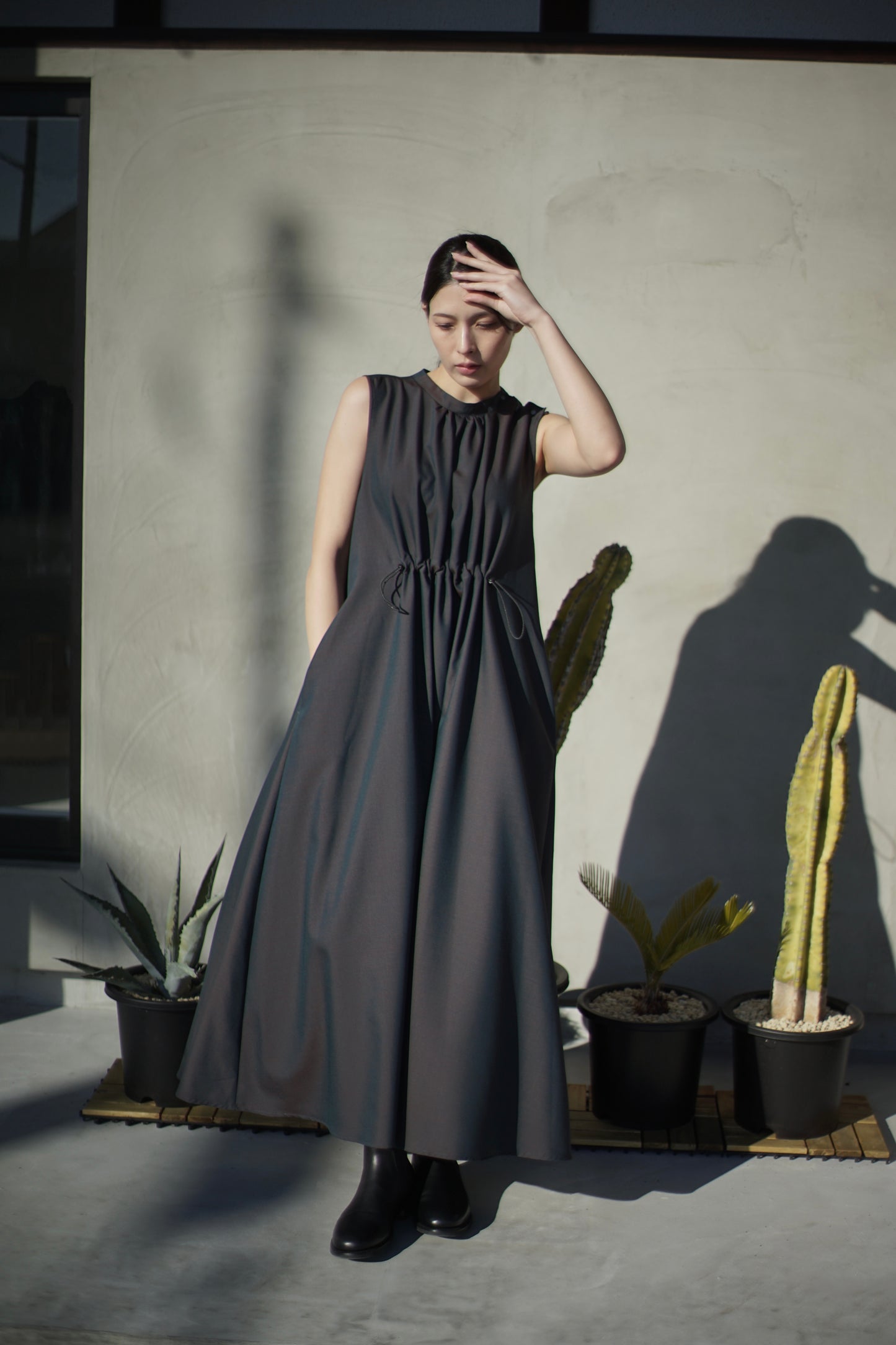 itochi / Wool & Kid mohair Tropical gathered sleeveless dress