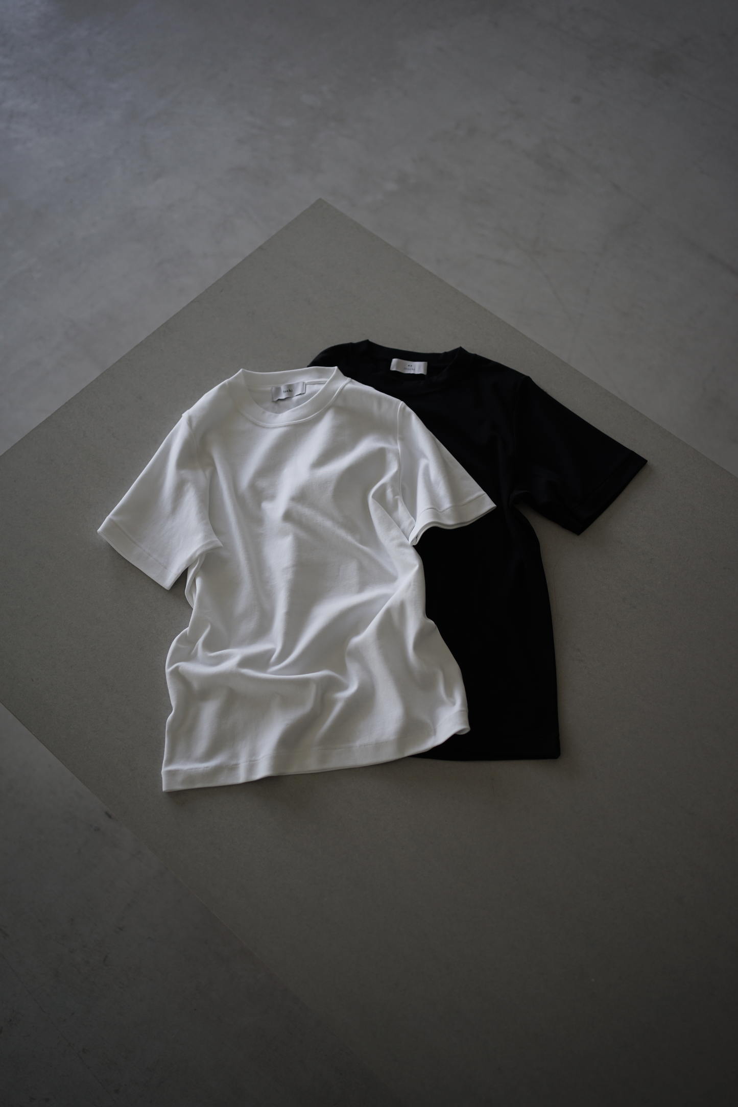 itochi / Suvin cotton smooth crew neck t-shirt (womens)