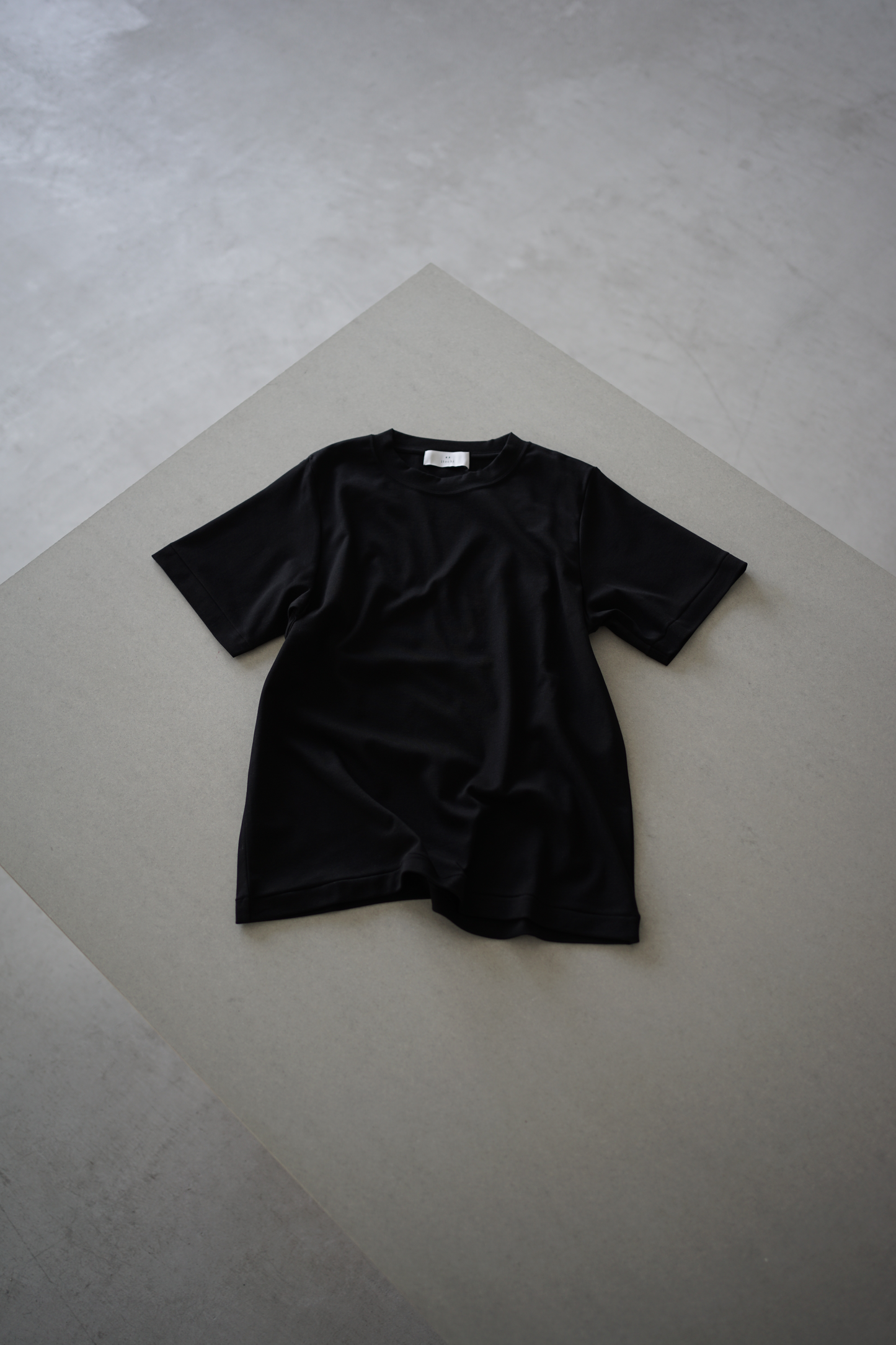itochi / Suvin cotton smooth crew neck t-shirt (womens)