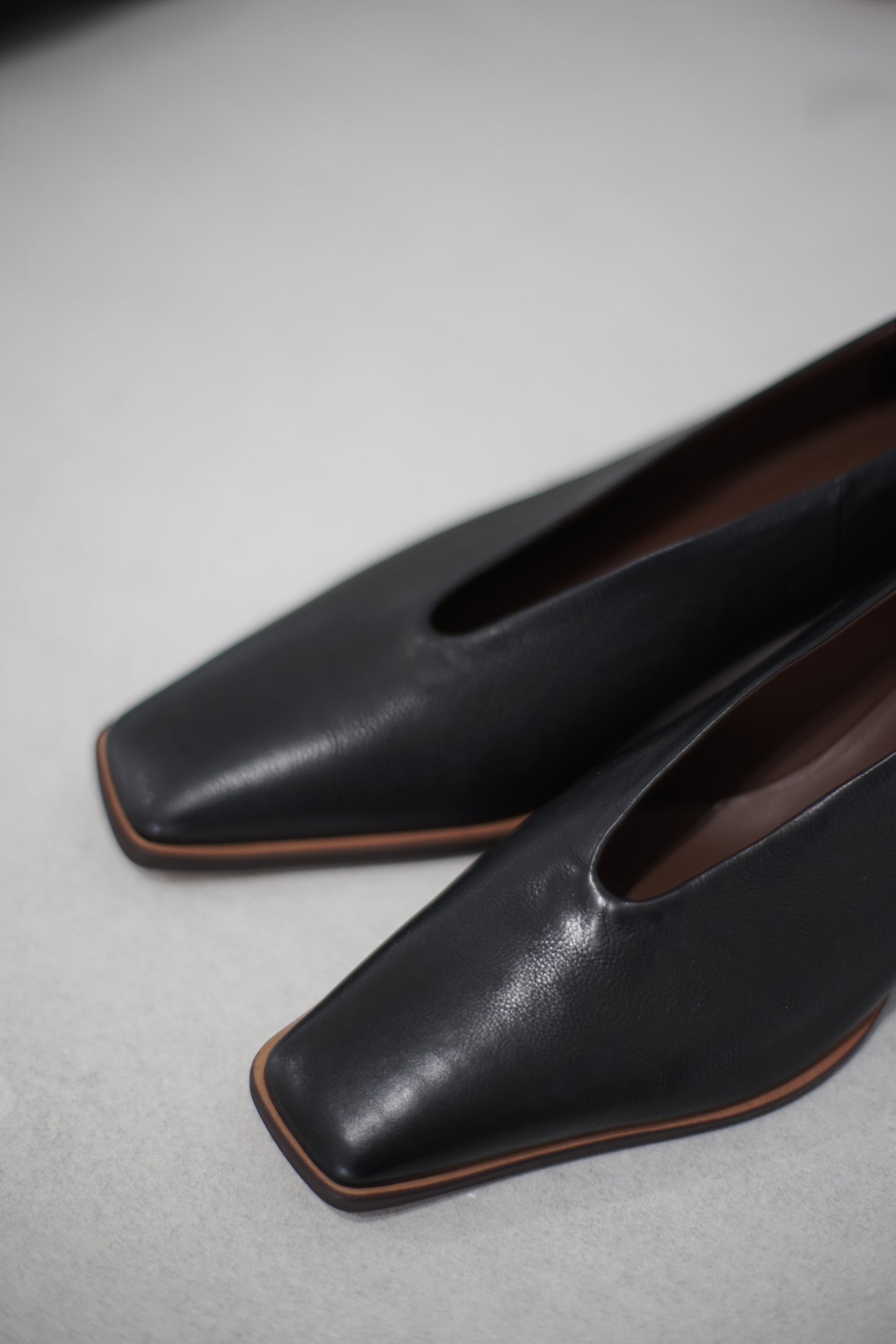 LA POCHE / THUZAQUE -BLACK-