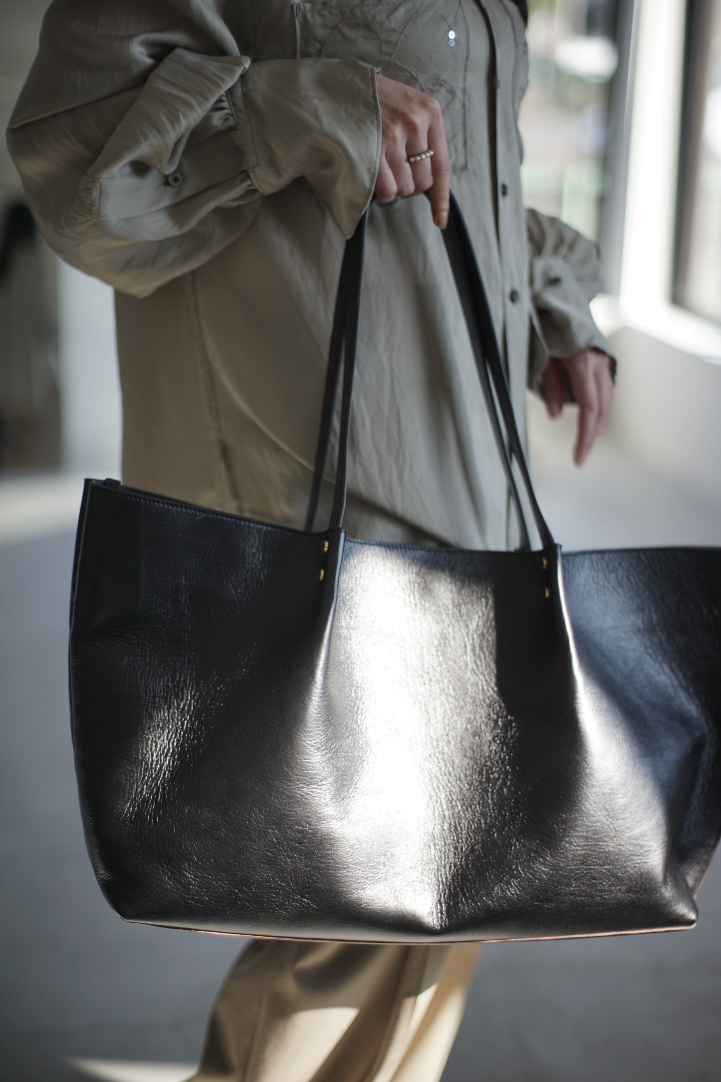 LA POCHE / "CAROL" -BLACK HORSE-