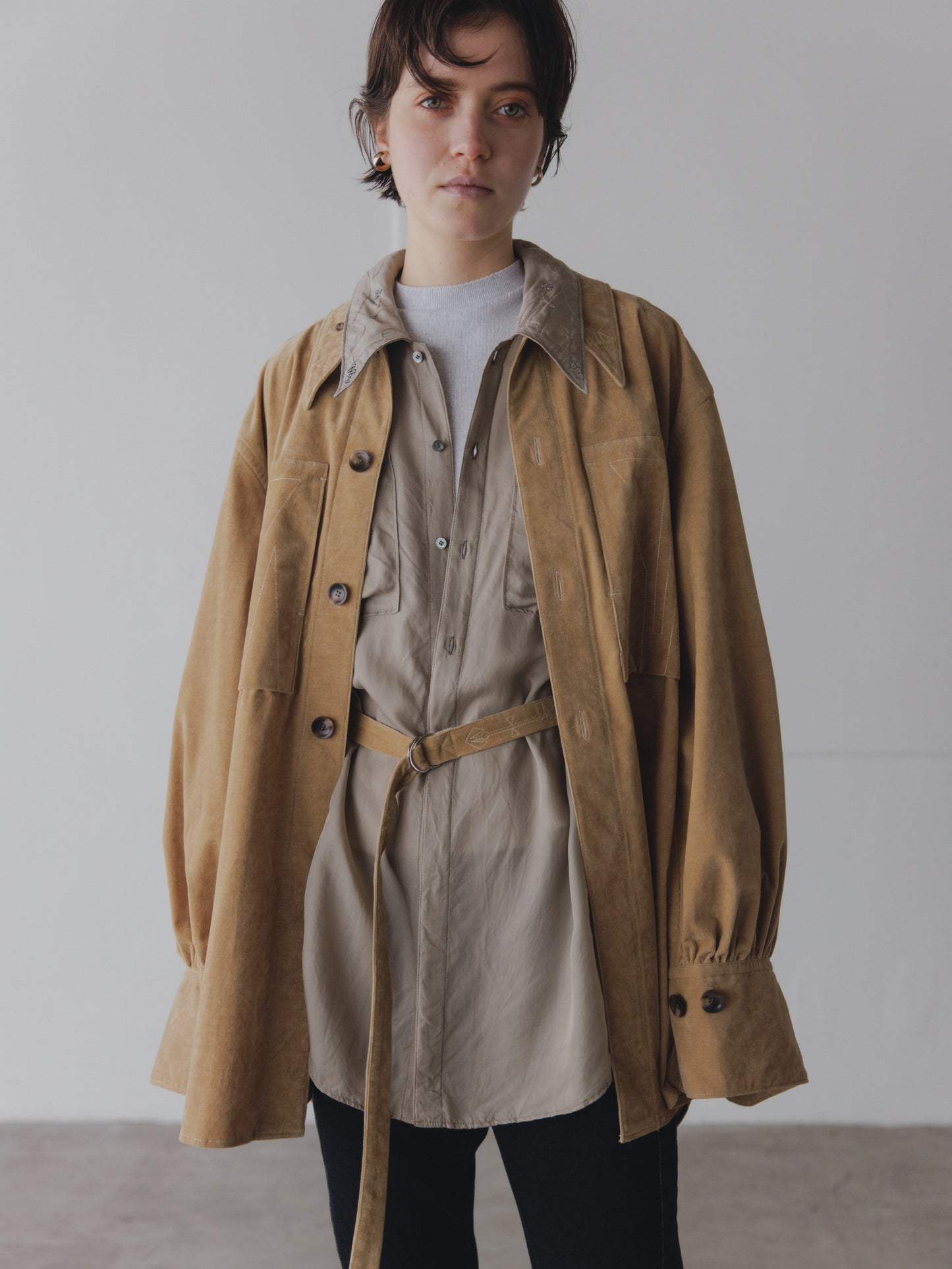 JöICEADDED / Leaves Embroidered Shirt